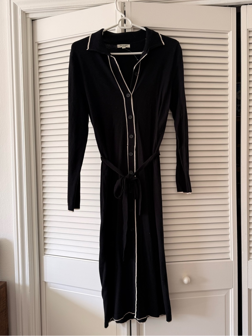 Max Studio Black Long-Sleeve Shirt Dress with White Piping
